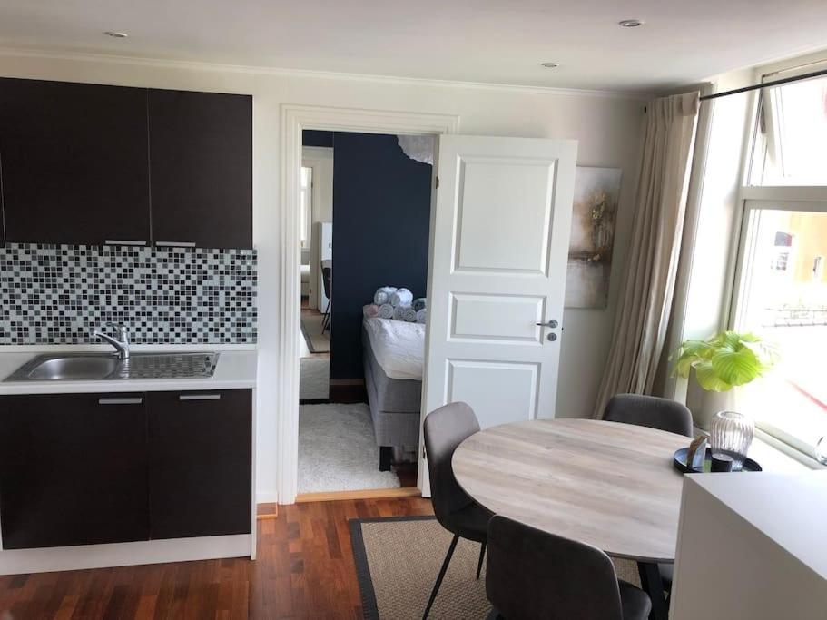 Sentral Med Fantastisk Utsikt! Apartment