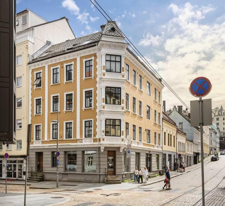 Bo Midt I Sentrum Apartment *