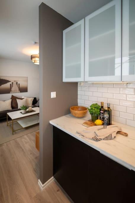 Ultra Flat With Balcony Apartment Bergen