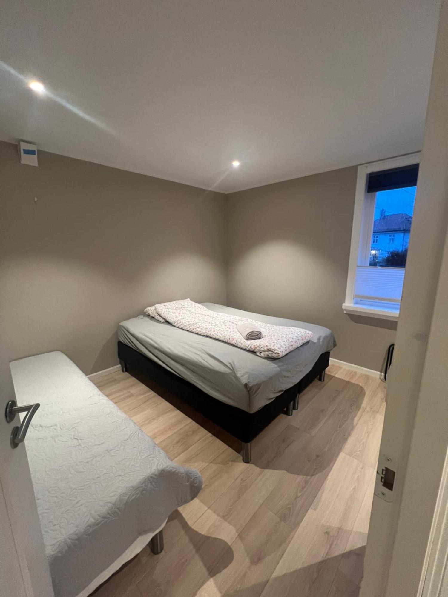 Modern With Free Parking Bergen