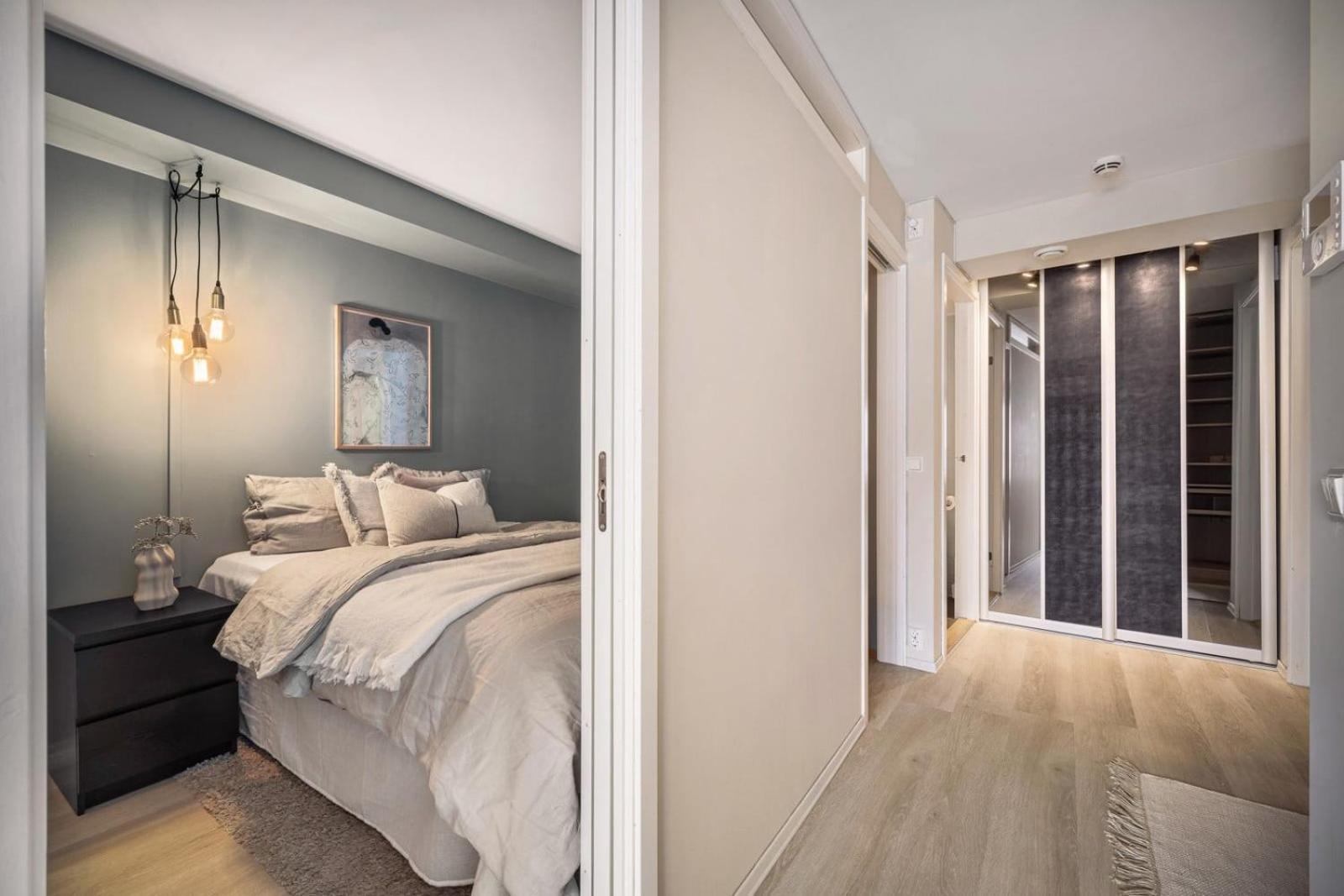 New Couples In The Heart Of Apartment Bergen