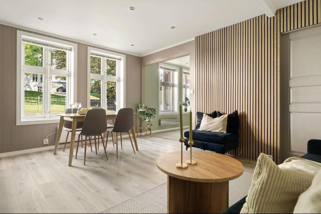 I Sandviken Apartment *
