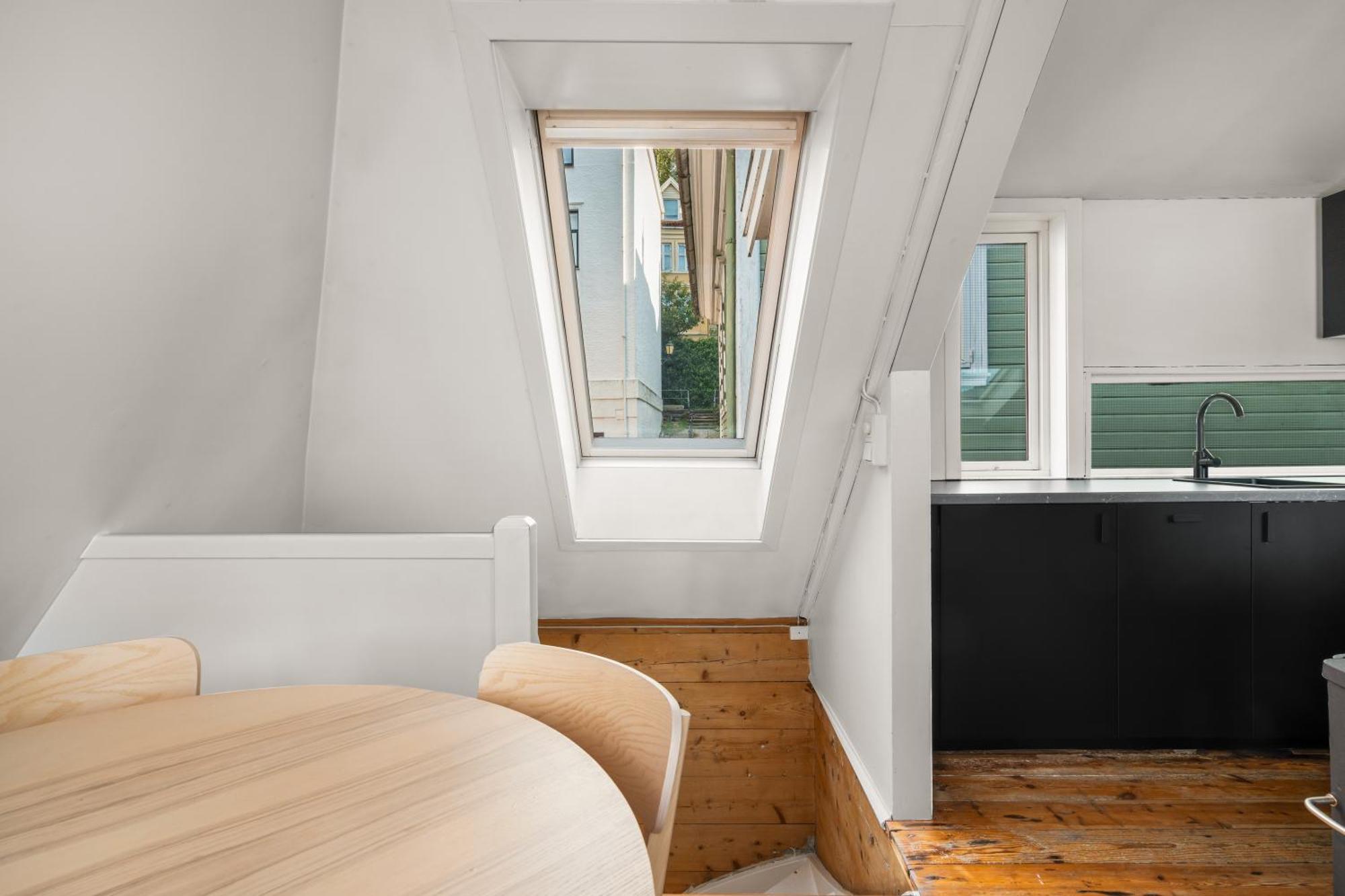 Bryggen Historical Townhouse I Rooftop Views! * Bergen