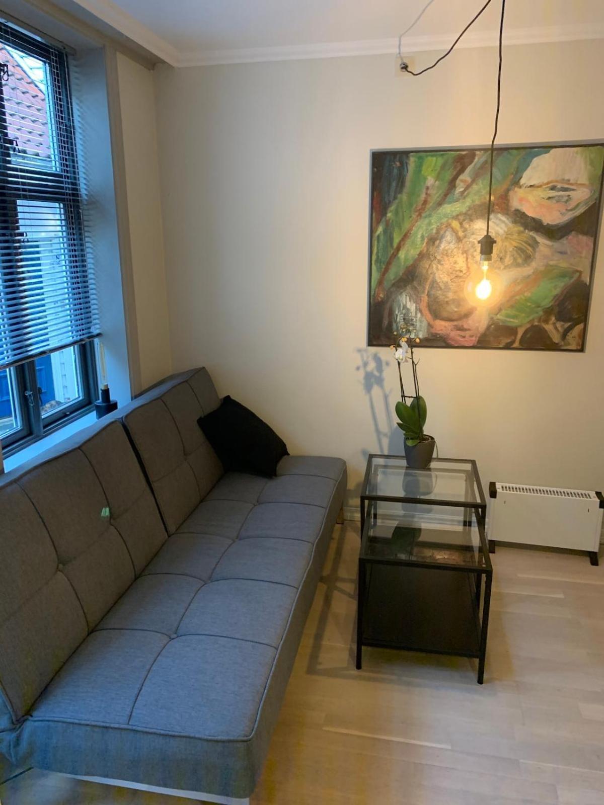 Apartment Charming Great Location *