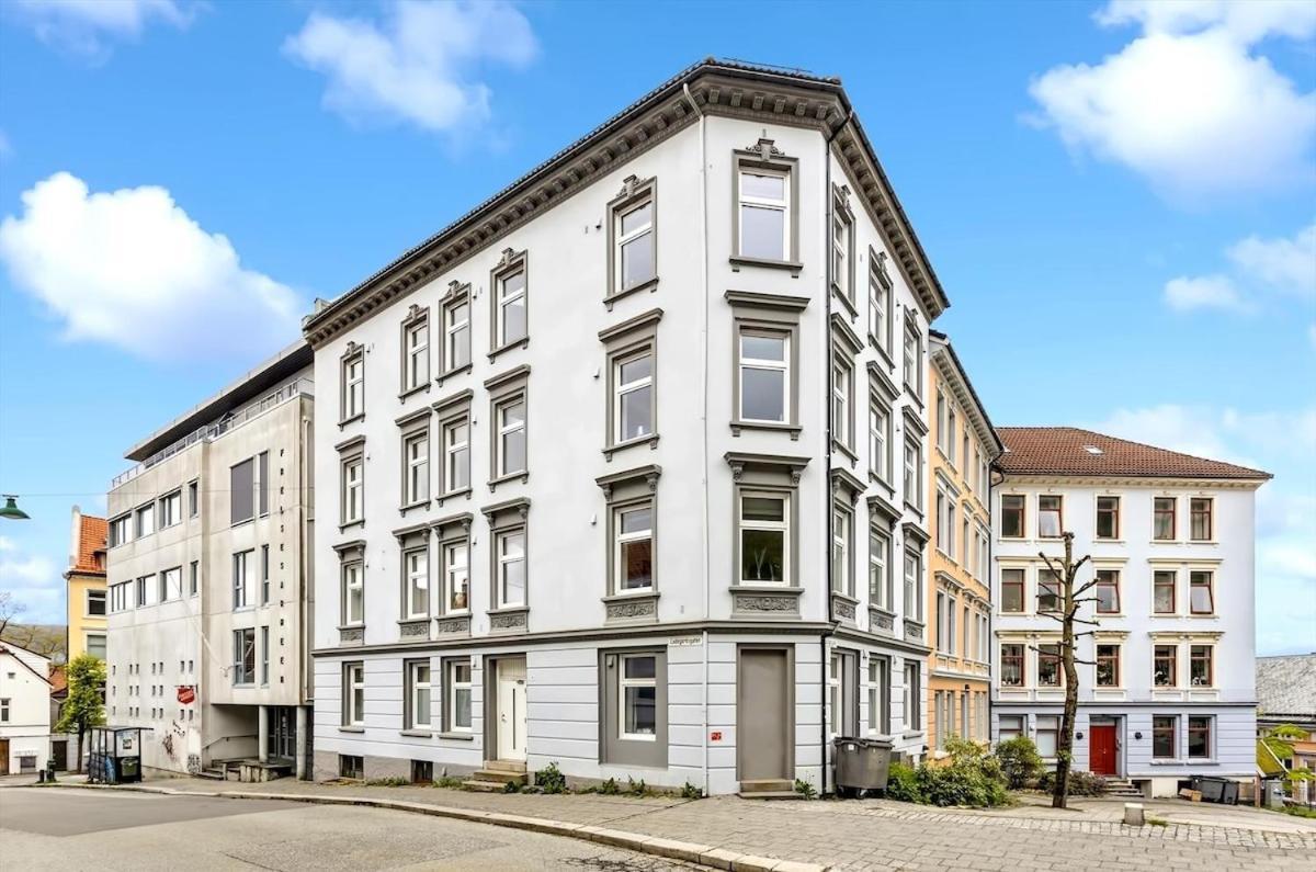 500m To Bryggen - 5m To Bus I 2 Floors & Bathrooms * Bergen