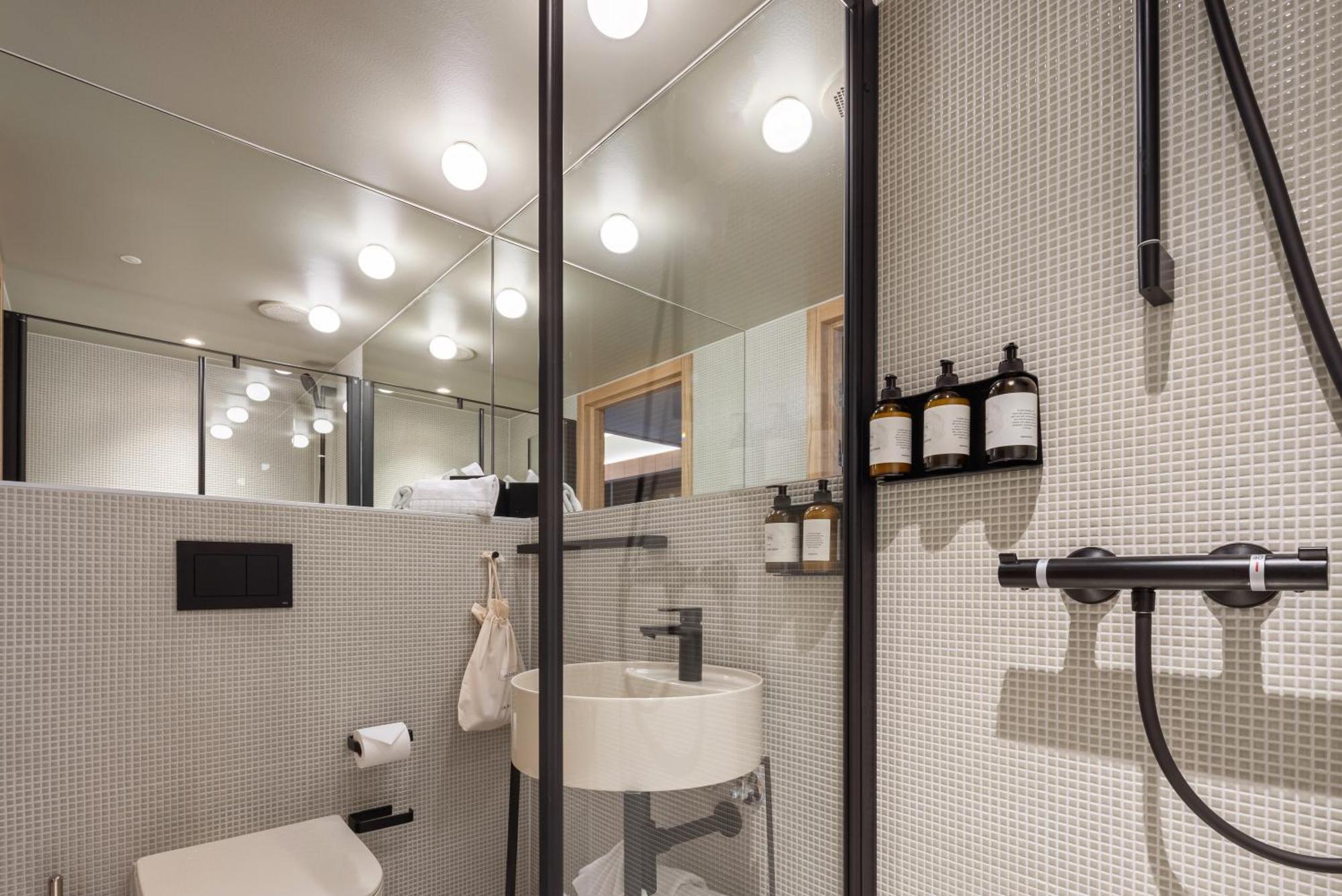 Hotel Skostredet 5*