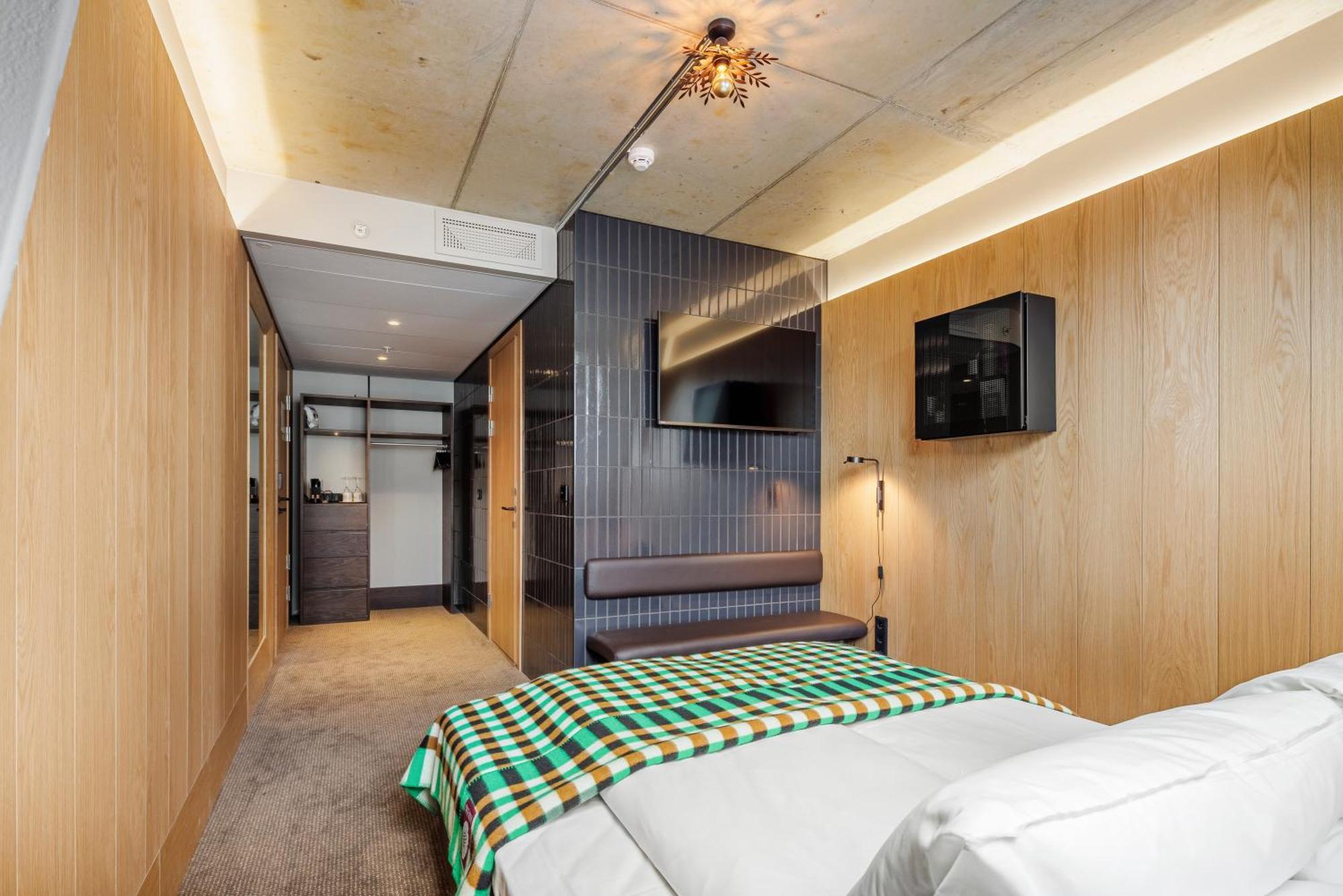 Khách sạn Skostredet 5*