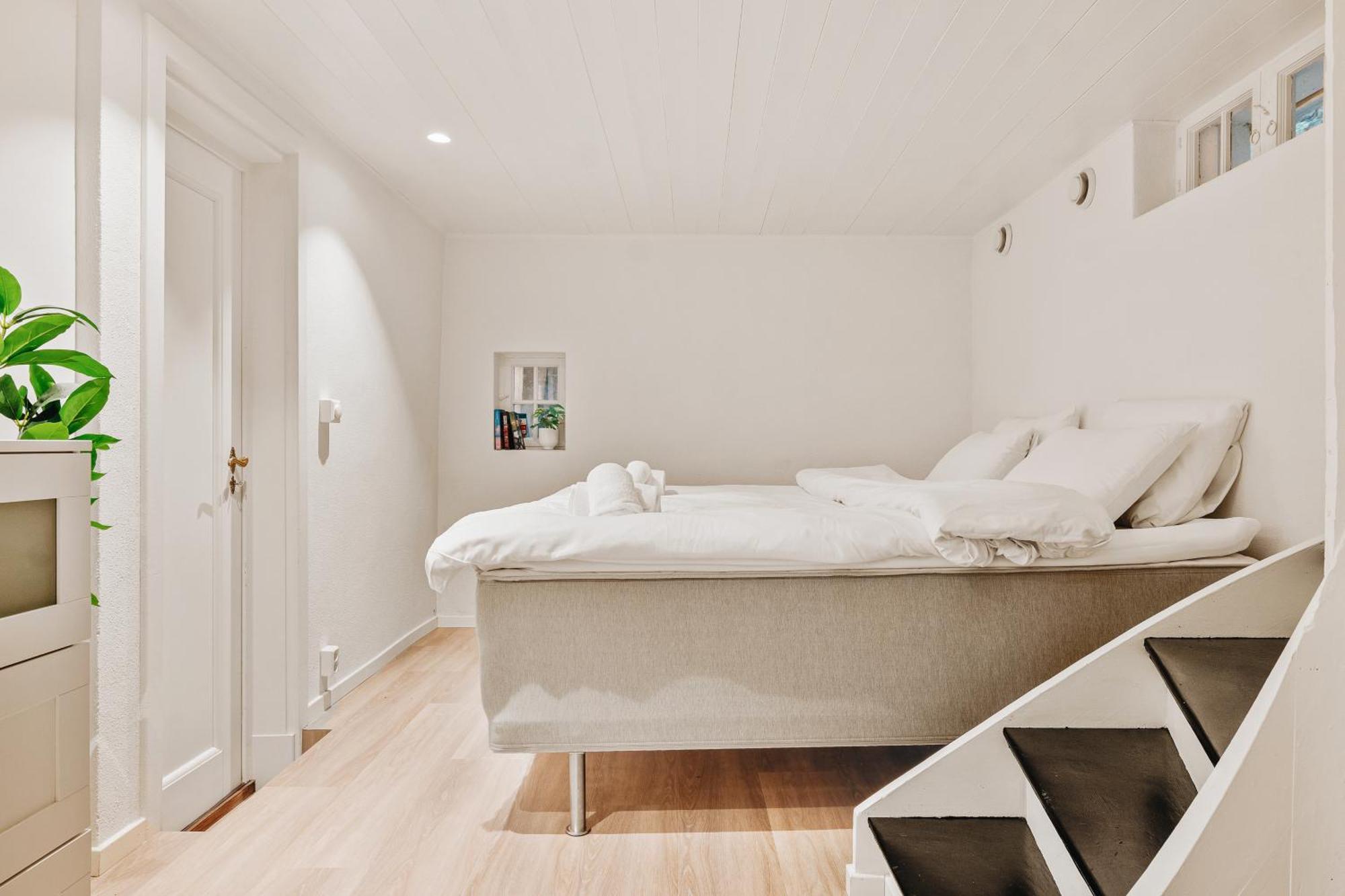 Villa Dinbnb Homes I Luxury With Hot Tub & Views
