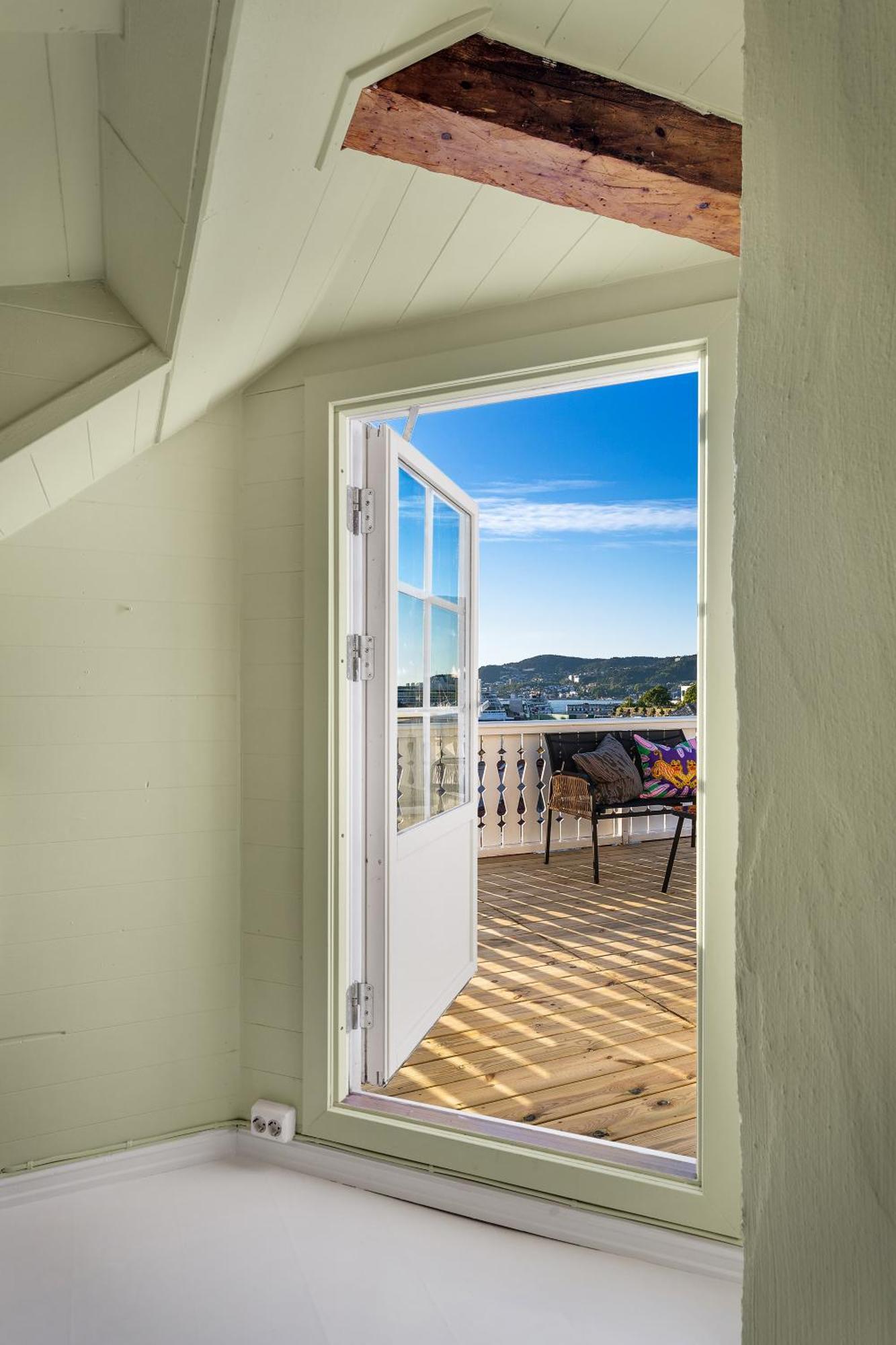 The Townhouse Dream I Must Views! Villaer Bergen