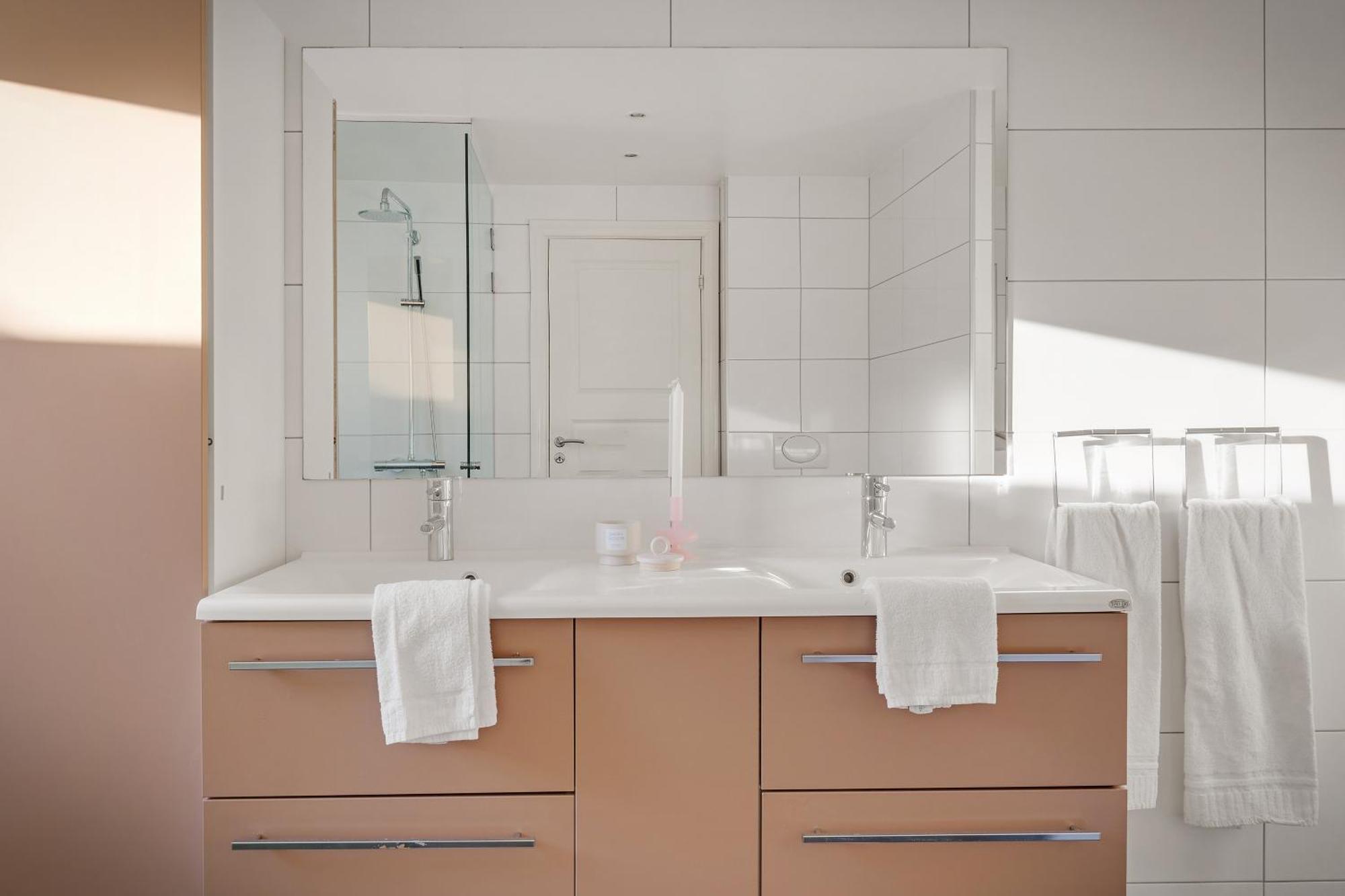 The Townhouse Dream I Must Views! Villaer