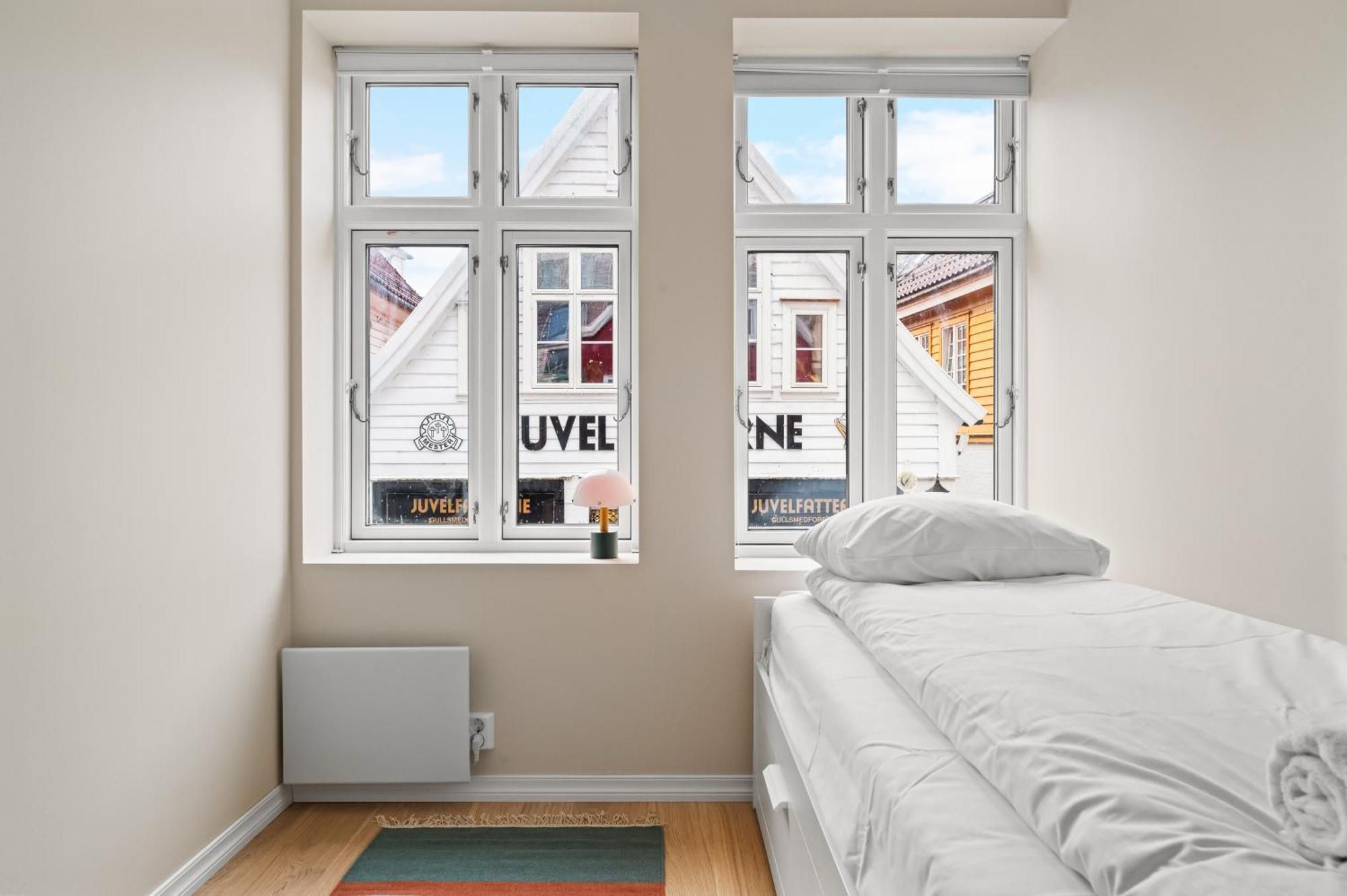 Marken Townhouse New 2025