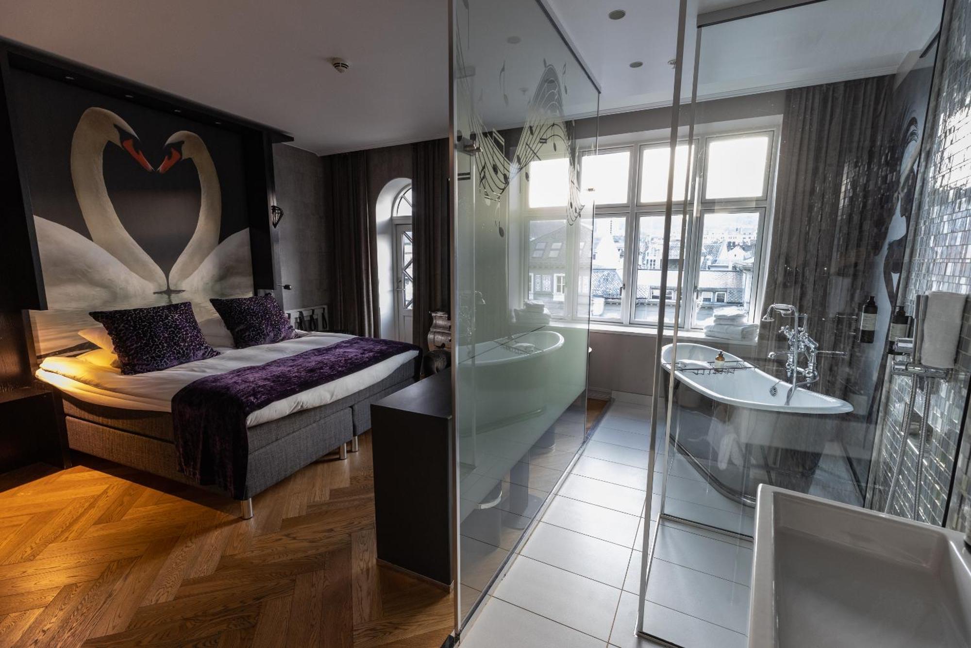 Oleana Hotel 4*