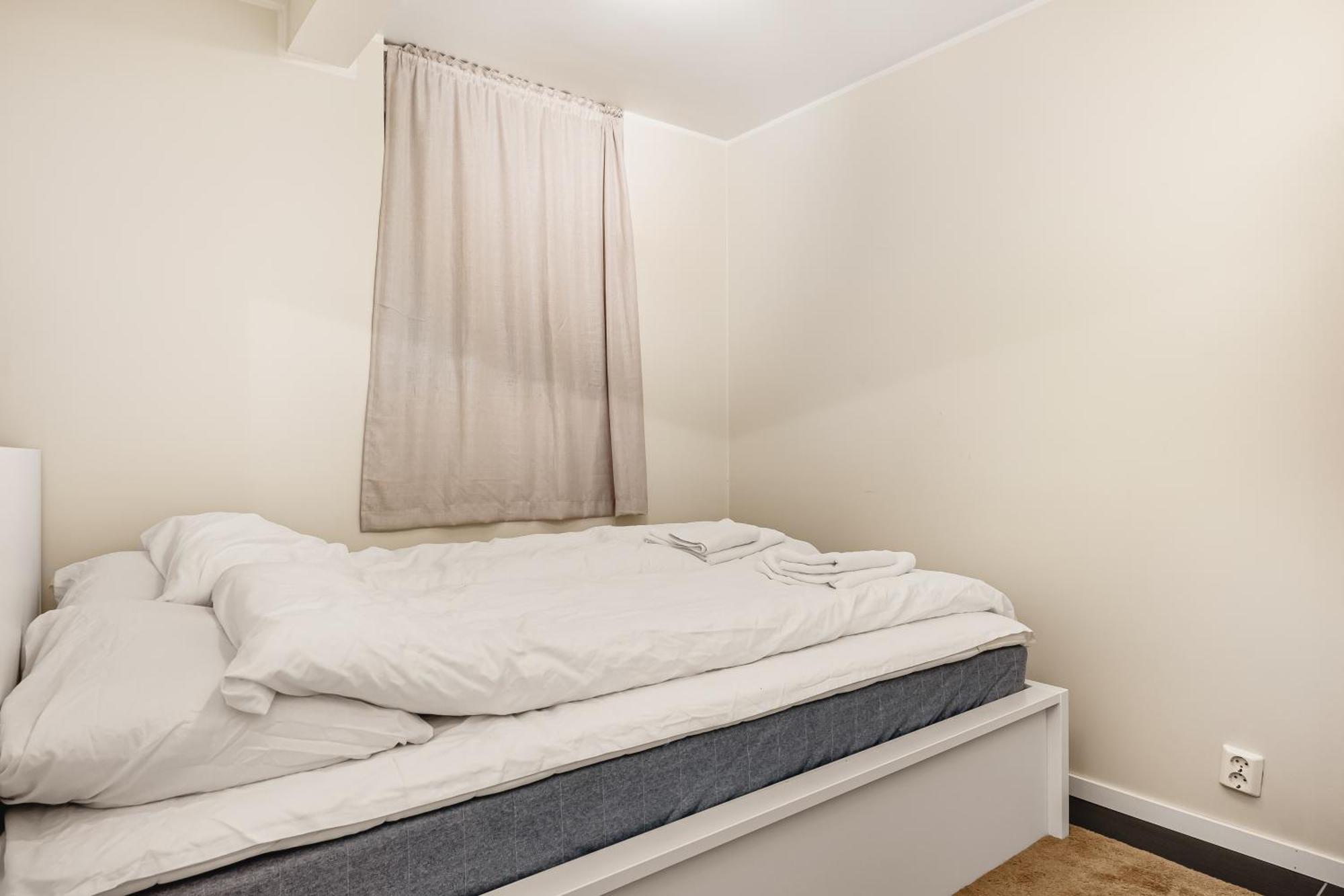 Apartment 500m To Bryggen - 5m To Bus I 2 Floors & Bathrooms Bergen