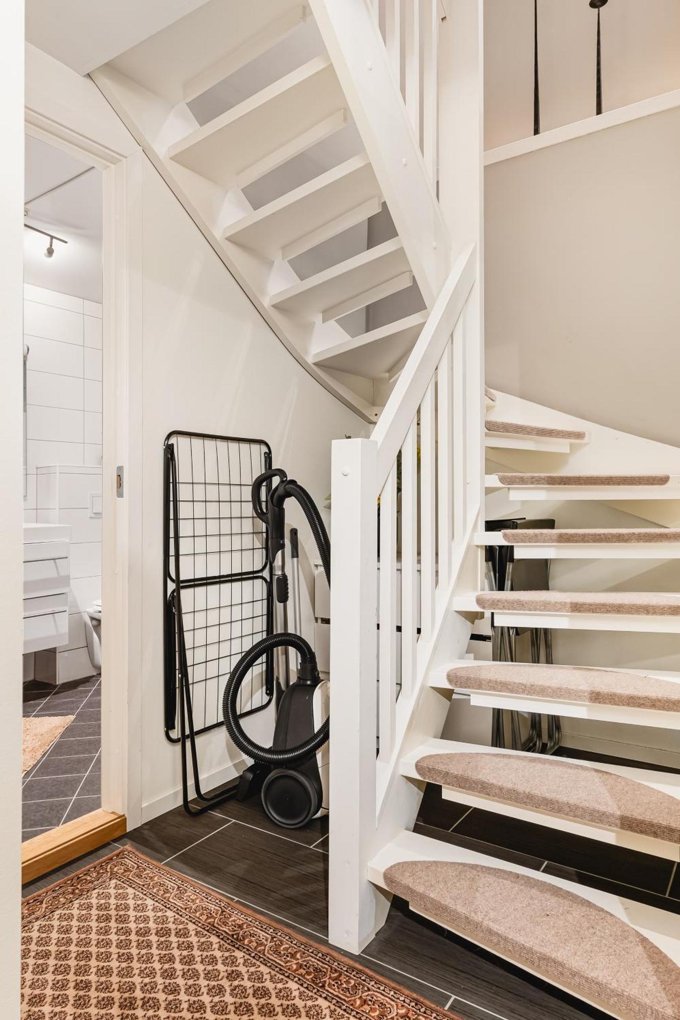 500m To Bryggen - 5m To Bus I 2 Floors & Bathrooms *
