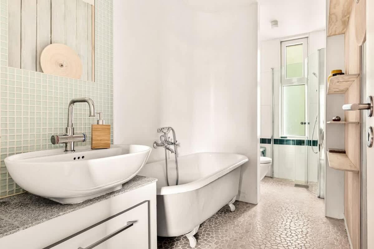 Dinbnb I Characteristic Townhouse With Bathtub Lägenhet Bergen