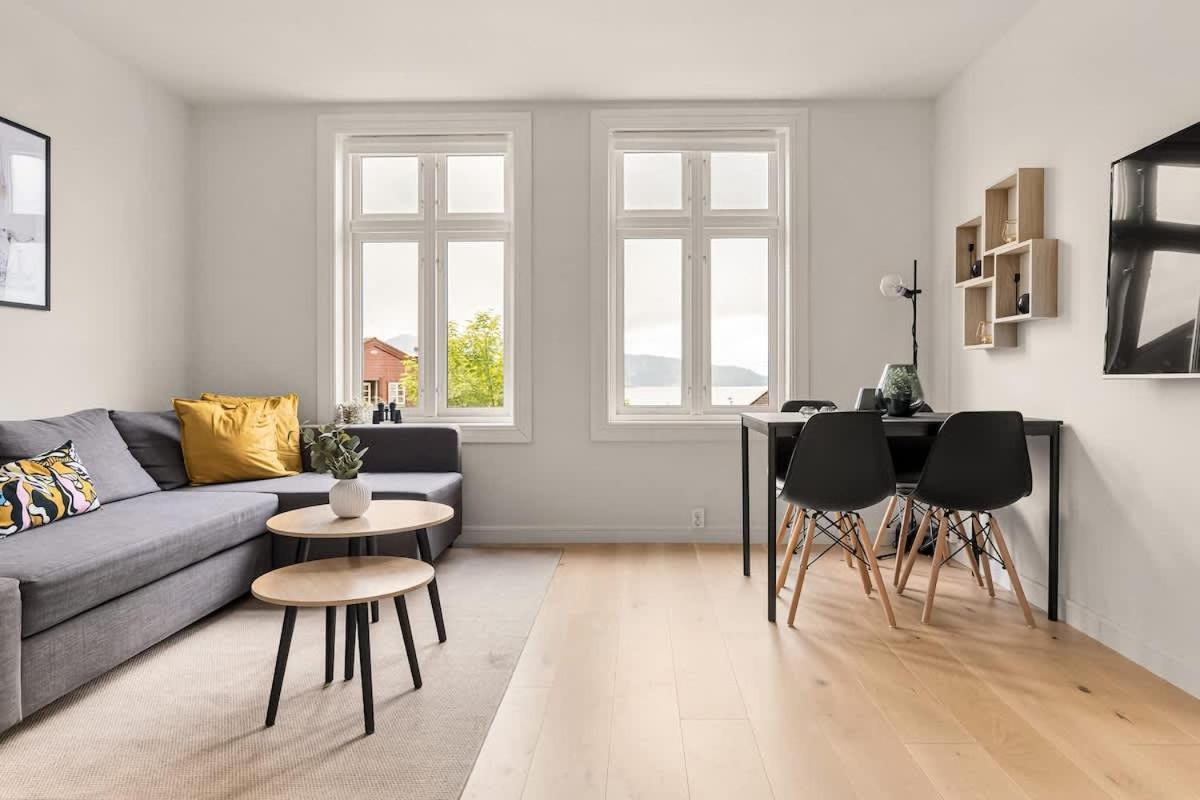 Dinbnb I Views & Street Parking In Sandviken Lägenhet Bergen
