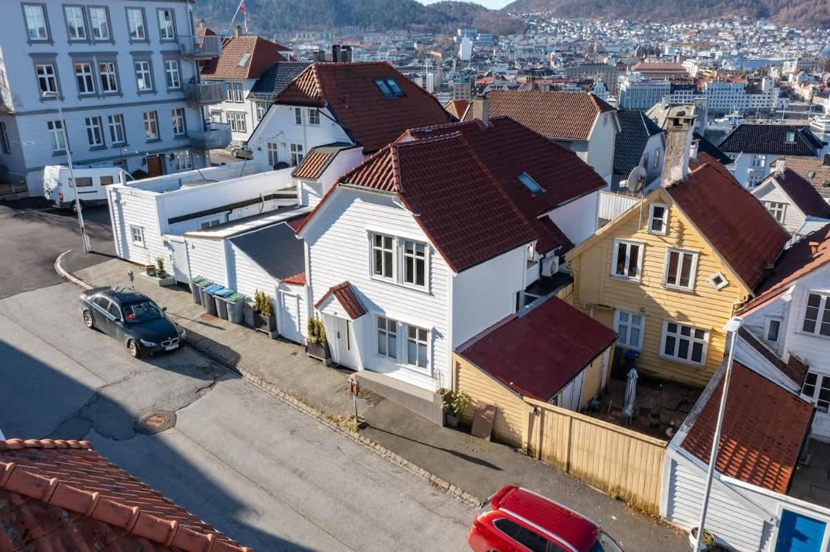 Dinbnb I Skansen Funhouse! Gym, Outdoor-area & Location!