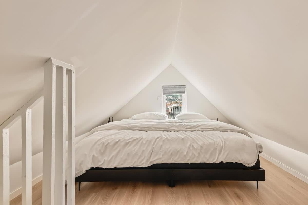 Dinbnb I Skansen Funhouse! Gym, Outdoor-area & Location! Semesterbostad *