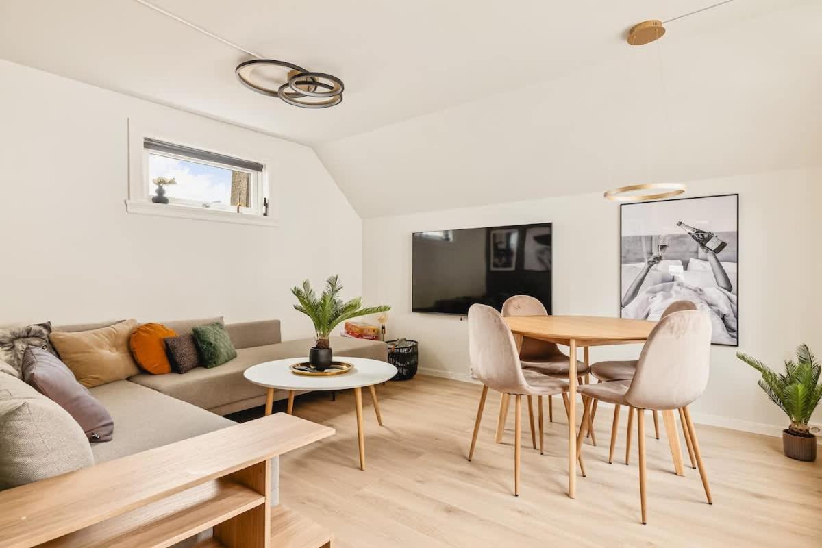 Semesterbostad Dinbnb I Skansen Funhouse! Gym, Outdoor-area & Location! Bergen