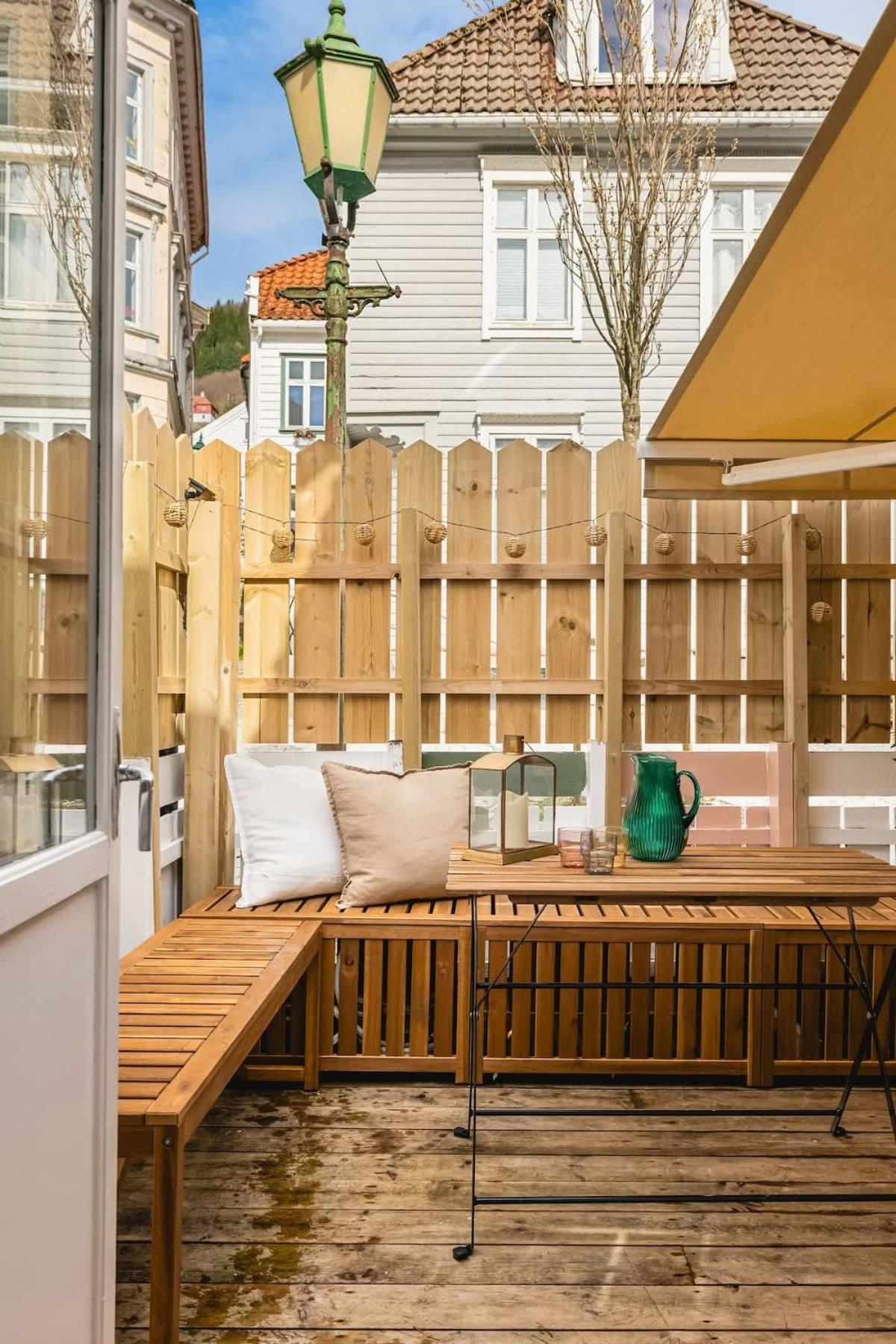 Holiday home Dinbnb Homes I #1 In I Jacuzzi & Parking & Location