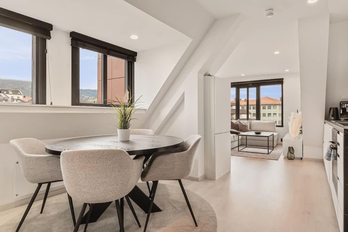 Dinbnb I Penthouse 250m From Center I Privat Balcony * Bergen
