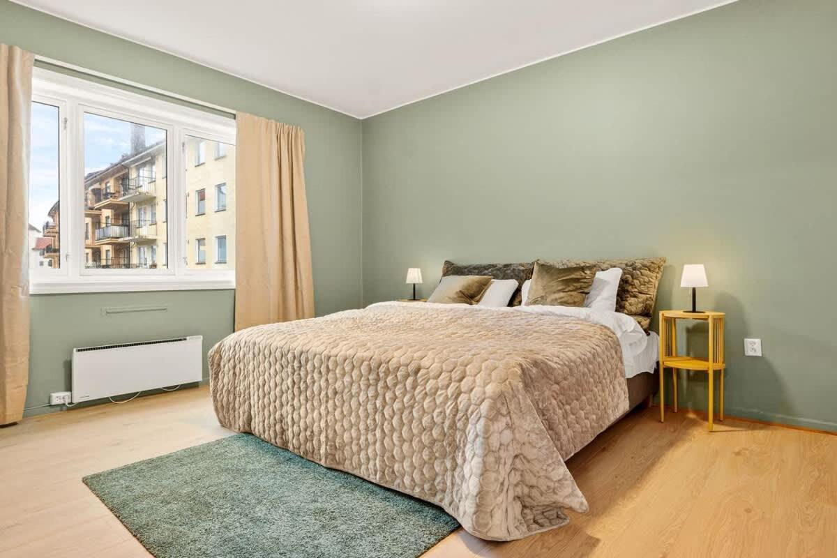 Dinbnb L Free Parking L 5 Min From Torget L Nearby Coast I Newly Furnished *