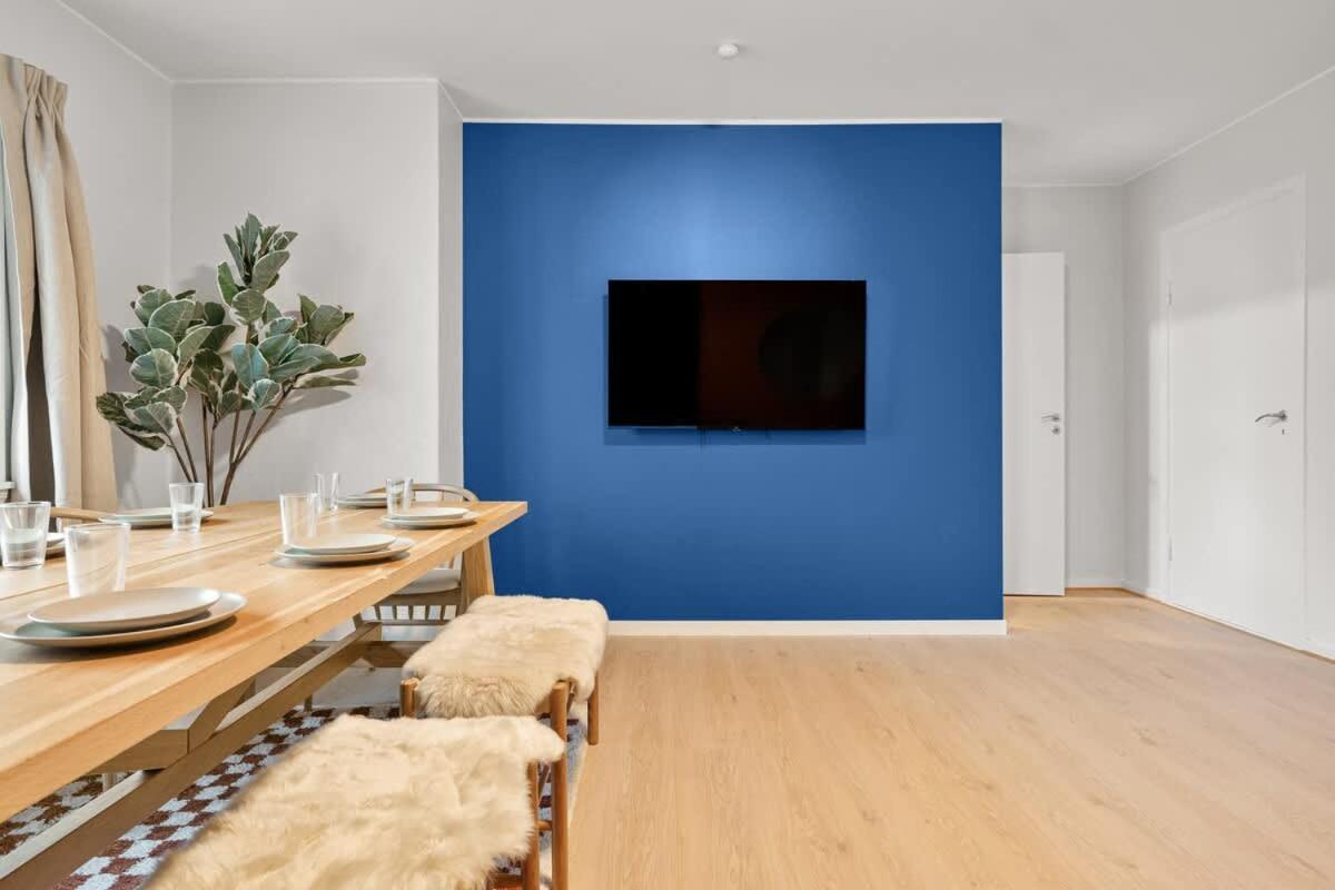 Dinbnb L Free Parking L 5 Min From Torget L Nearby Coast I Newly Furnished Bergen