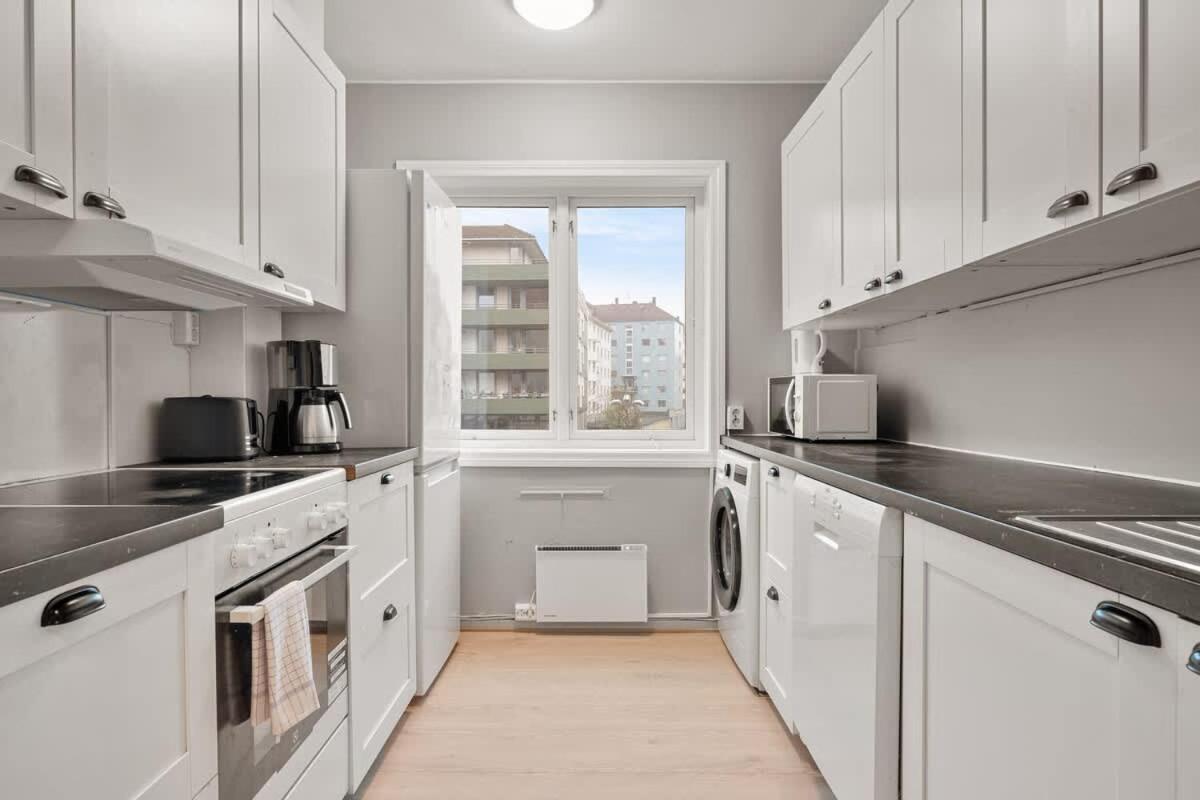 Dinbnb L Free Parking L 5 Min From Torget L Nearby Coast I Newly Furnished * Bergen