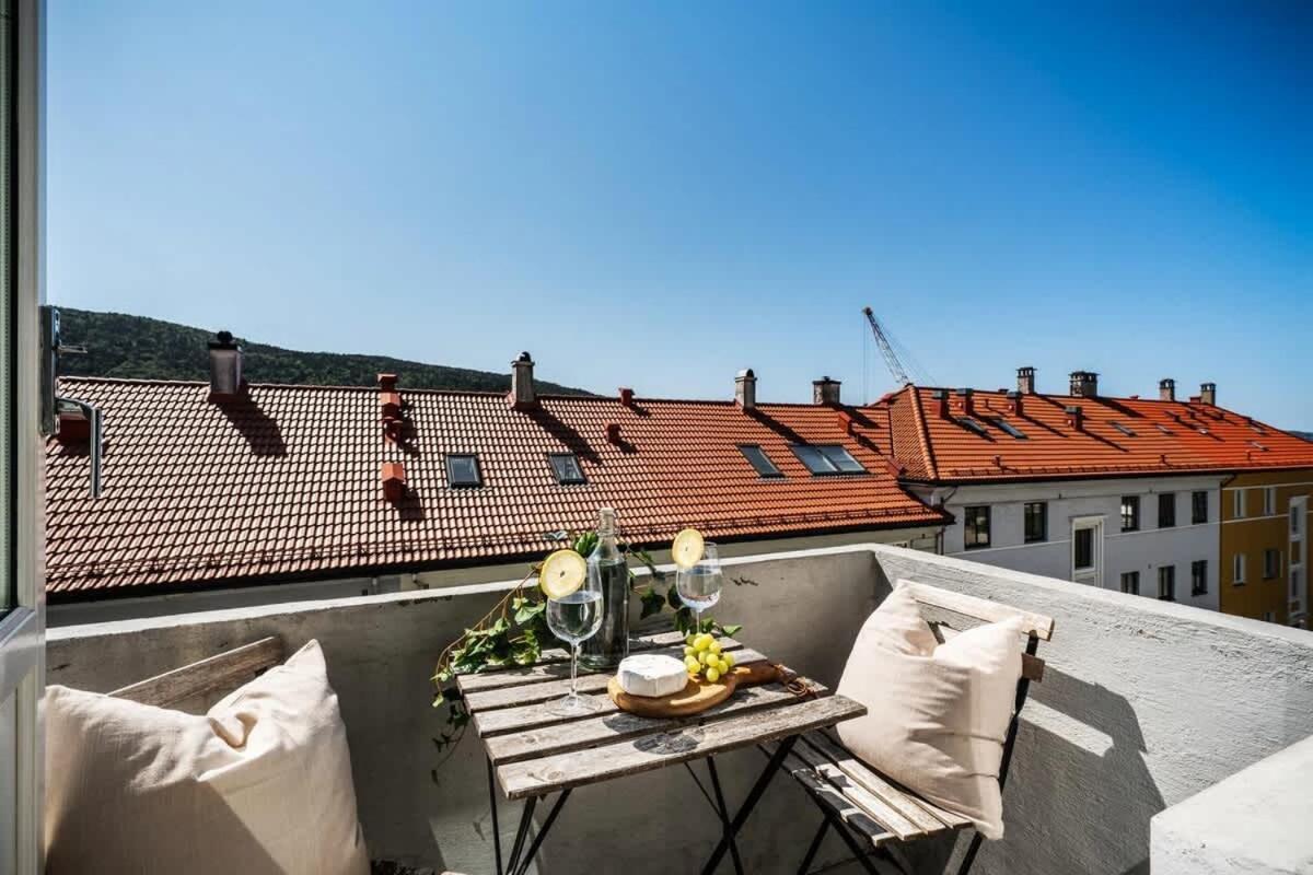 Dinbnb Appartments L Modern And Fully Equipped L 500 Meters From Torget Bergen
