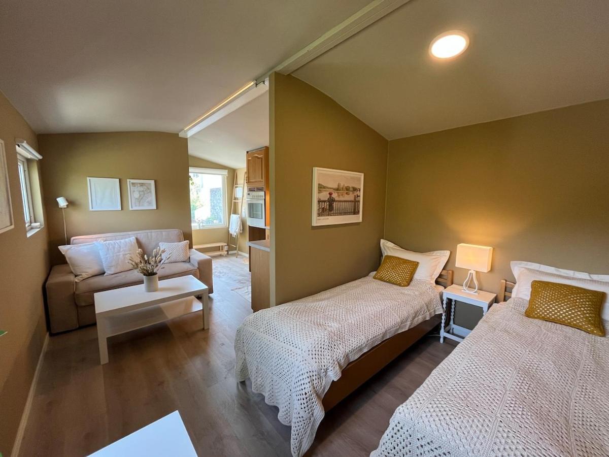 Cozy Near Apartment *