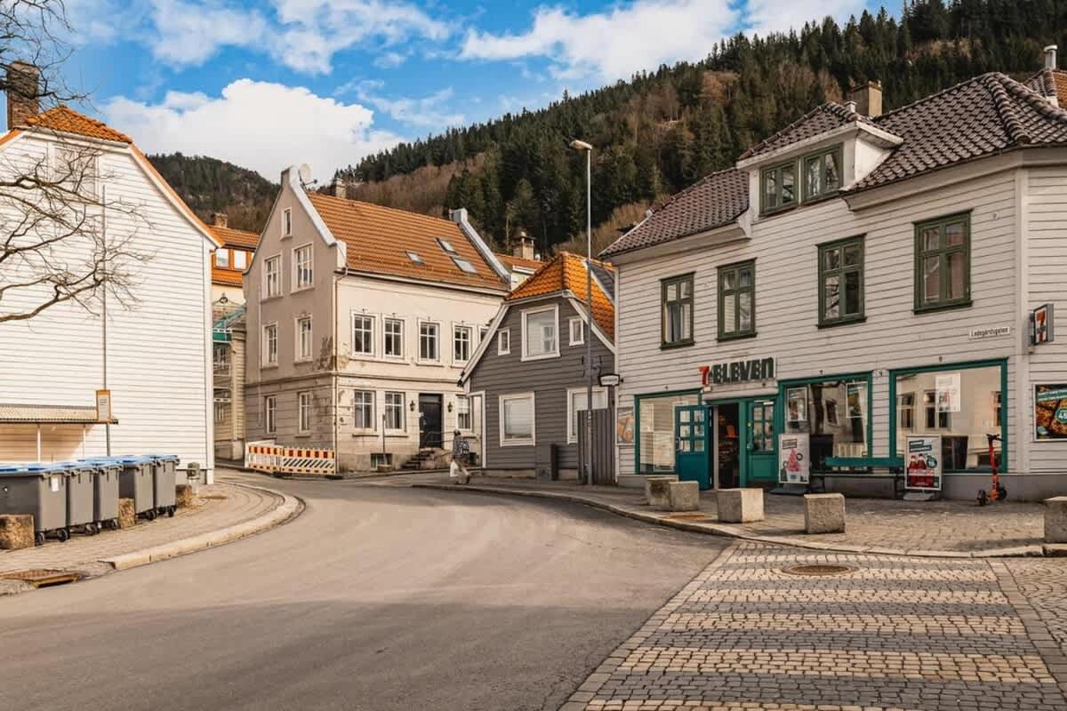 Dinbnb Homes I 700m To Bryggen & Street Parking *