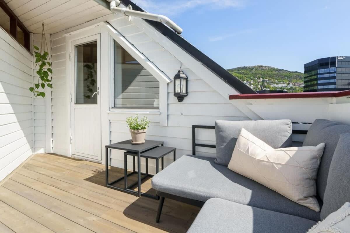 Dinbnb Appartments L 250 Meters From Bybanen I Vilvite I Built In 1800s Apartment Bergen