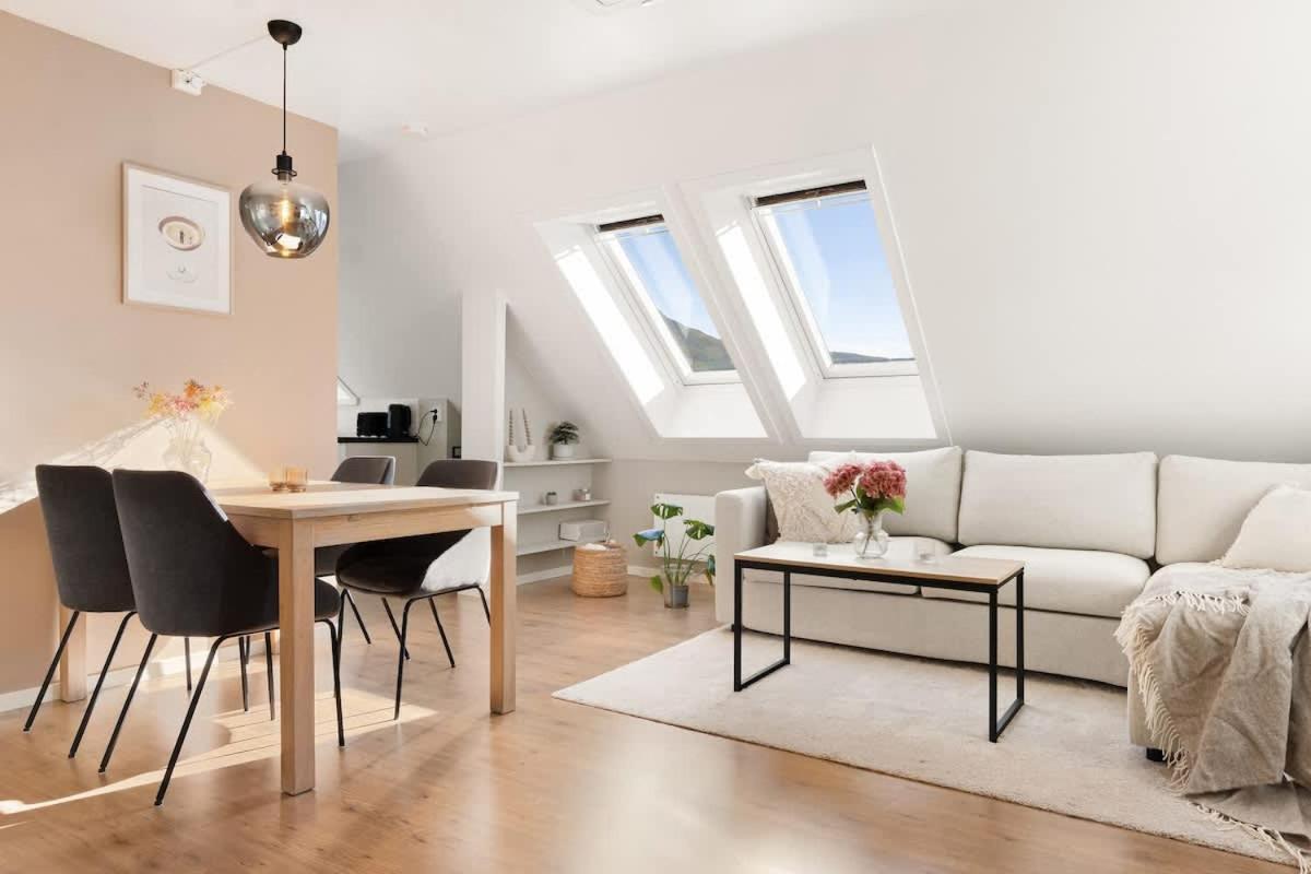Dinbnb Appartments L 250 Meters From Bybanen I Vilvite I Built In 1800s Apartment *