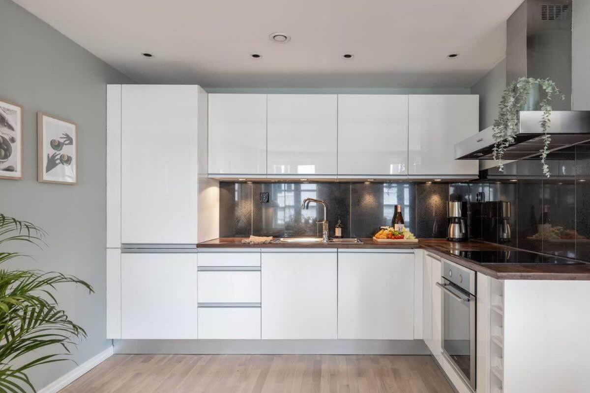 Holiday home Dinbnb L 600 M To Bryggen L 3-story House L New In 2023 *