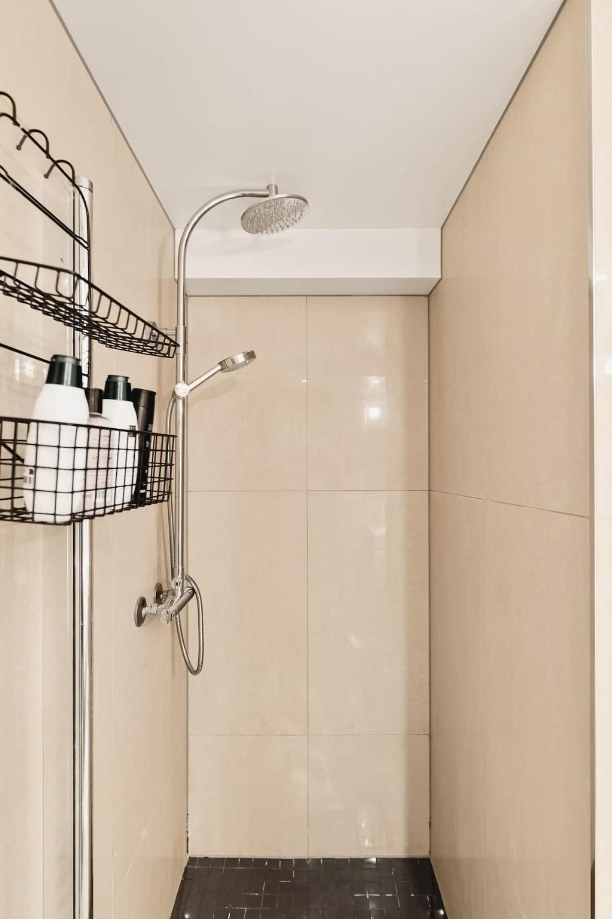 Dinbnb L 500m To Bryggen L Bathtub & New 2017 L Authentic Bergenshus Apartment *