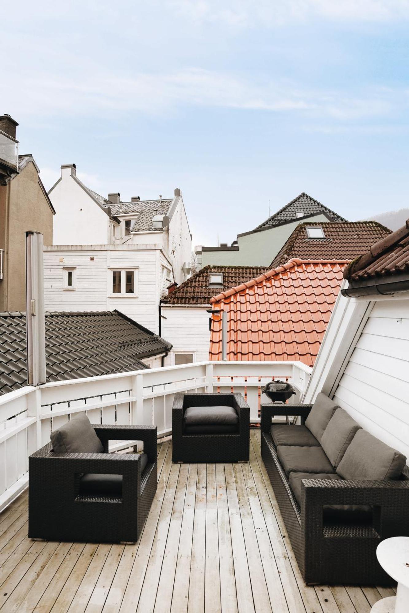 200m To Torgalmenningen & 20 Sqm Terrace Apartment Bergen
