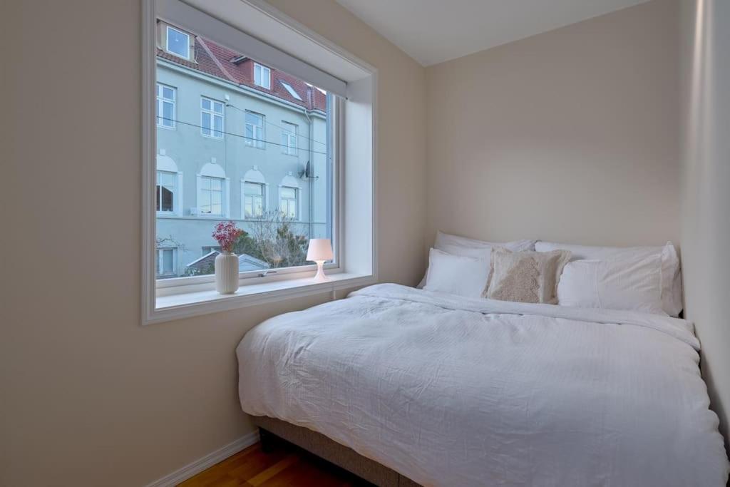 Exclusive In Idyllic Street Appartement *