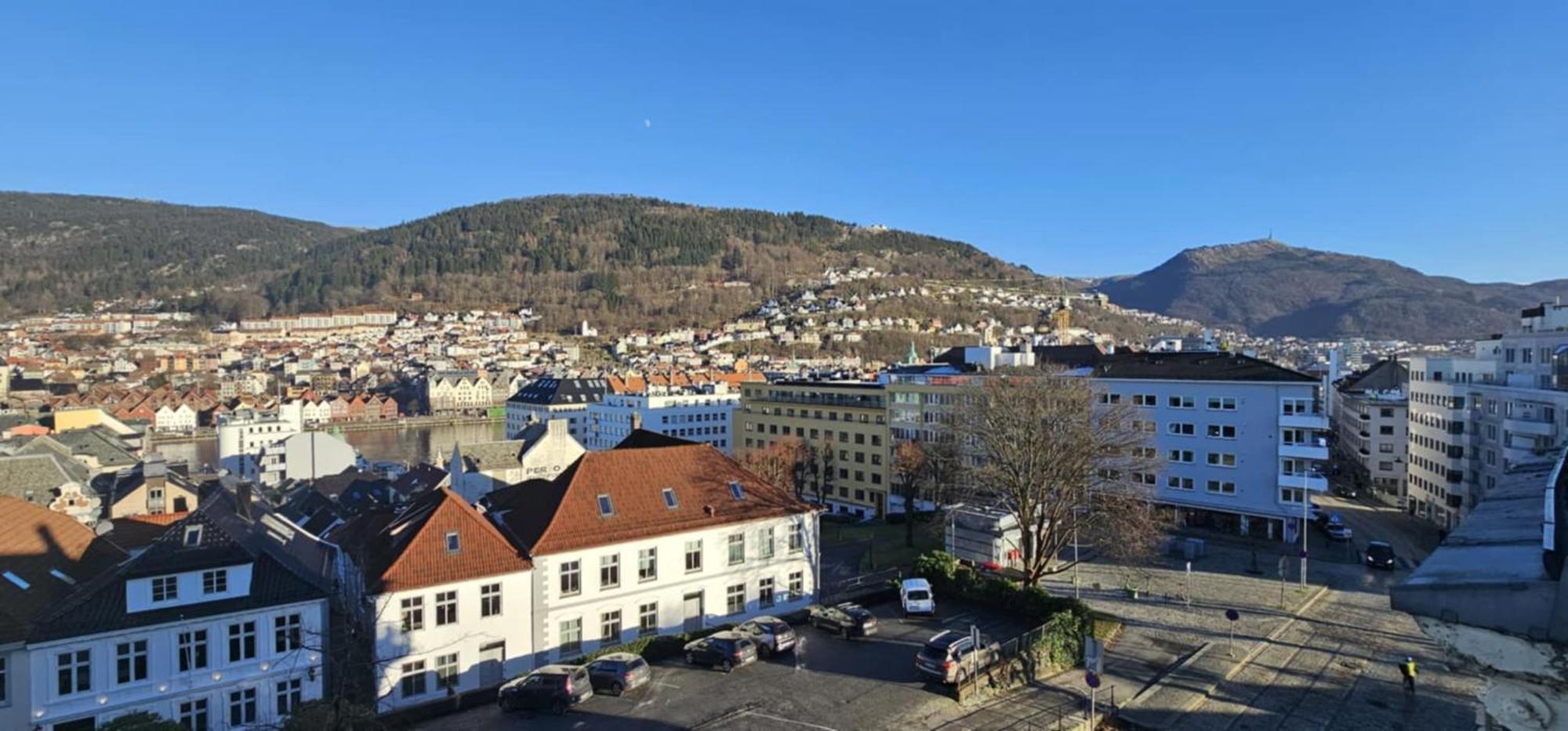 View In Town Apartment *
