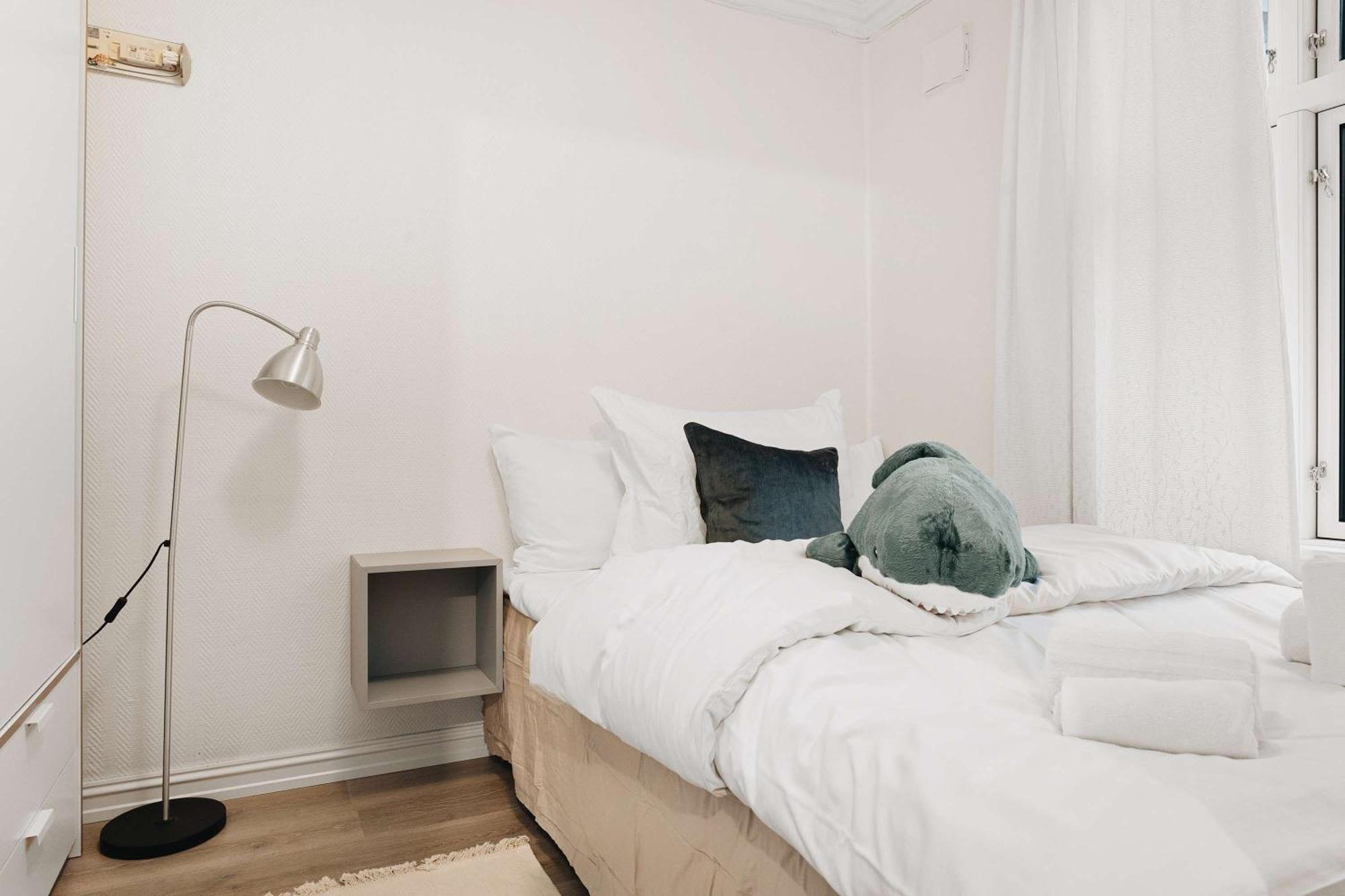 Holiday home Dinbnb - History Meets Modern I 3-story House