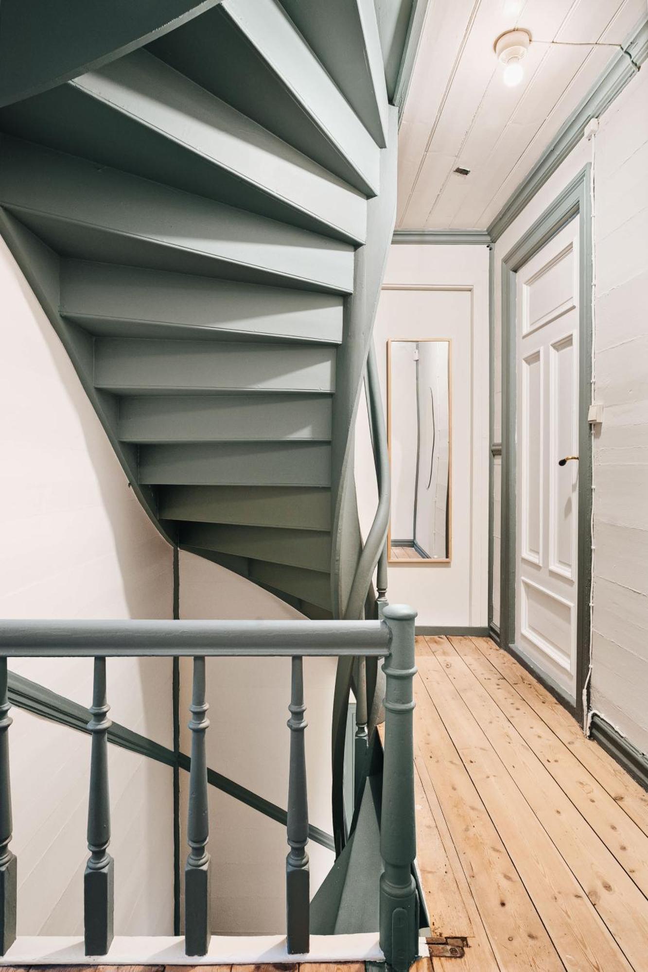 Dinbnb - History Meets Modern I 3-story House * Bergen