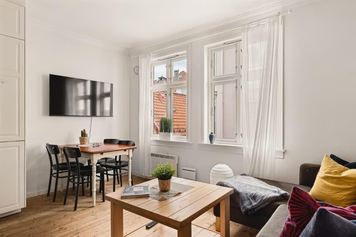 Dinbnb Homes I Idyllically Located 4-bedroom Bergen