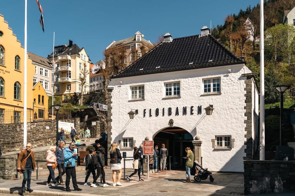 Dinbnb I 135 Sqm And 2 Floors Of Luxury I New In 2024 * Bergen