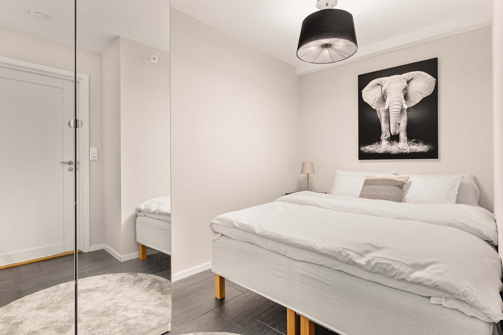 Apartment 500 M Til Bryggen I Skjermet Uteplass! *