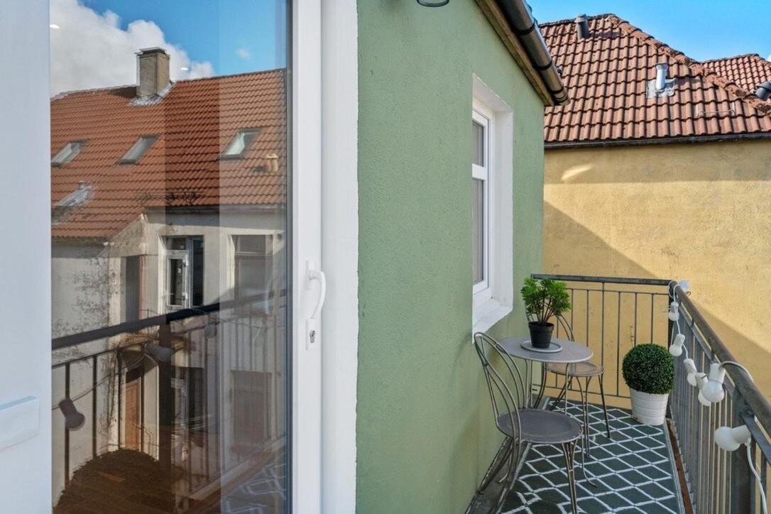 Roomsly I Next To Bryggen With Balcony * Bergen