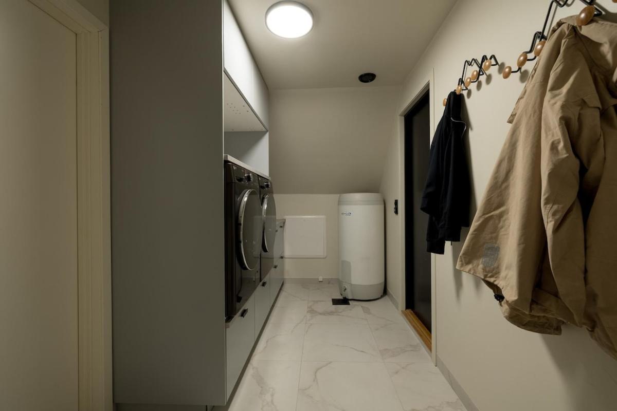 Apartment Charming 4-bed In Center *