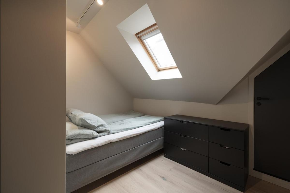 Charming 4-bed In Center Apartment *
