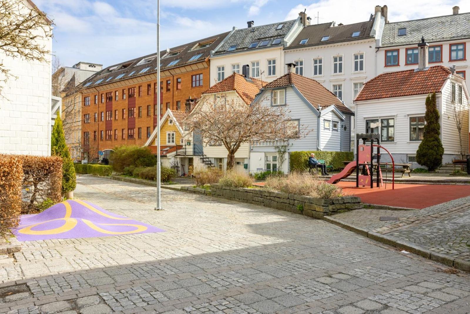 Urban Retreat, Gateway To Apartment