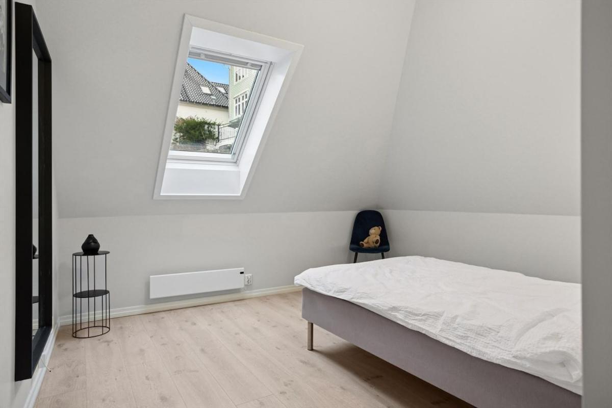 Charming With Stunning View Bergen