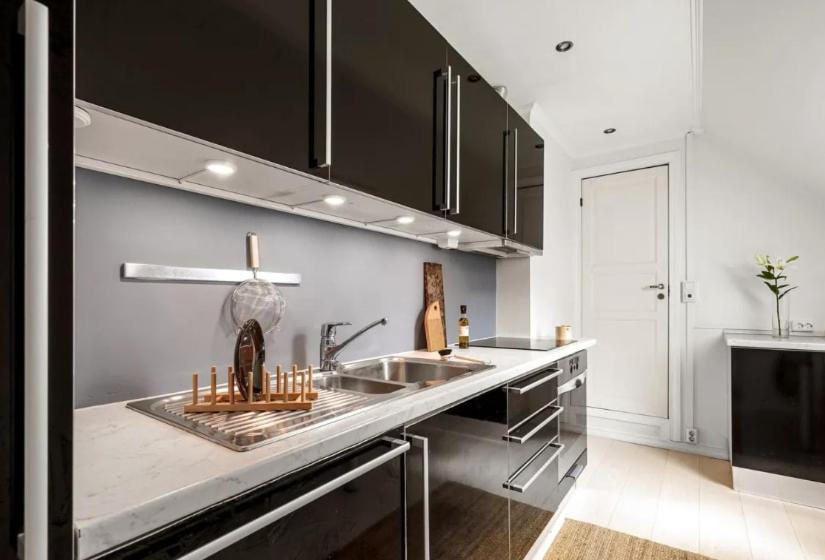 Loft Apartment *
