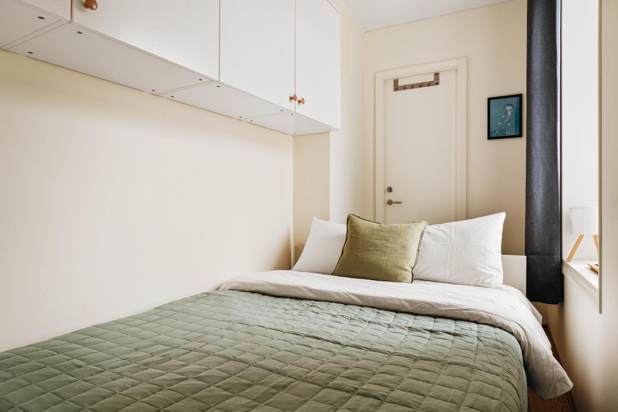 Unique Apartment-romantic Street-easy Check-in Lägenhet Bergen